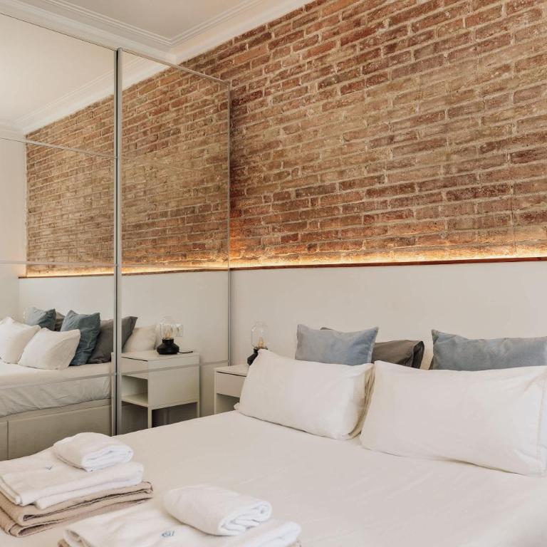 Enjoy Apartments Paz 1 - Bright apartment near Sagrada Familia - Apartamento - 22