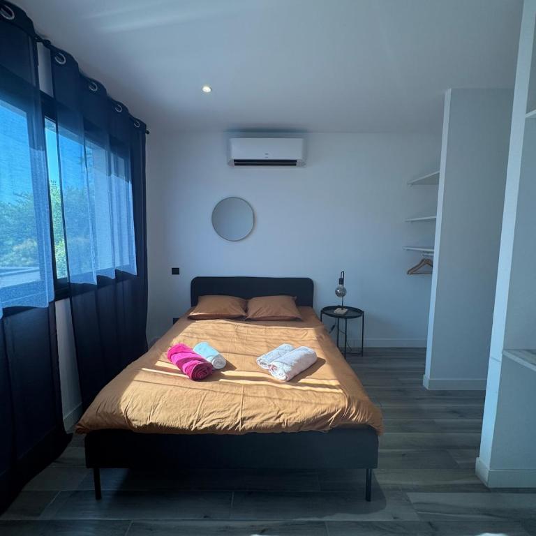 Villa-Metro-Tram-10pe-Pool-Air conditioning-Gym - Villa - 21