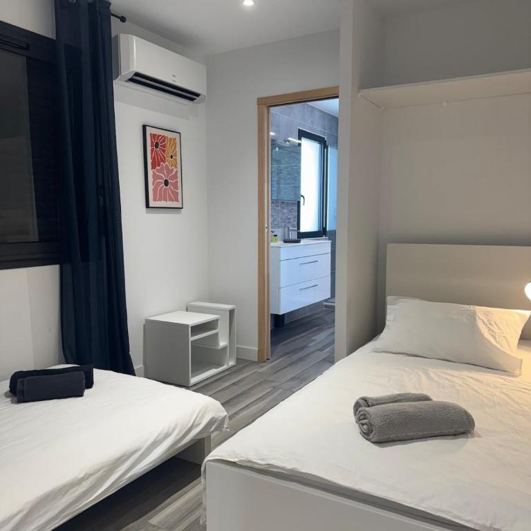 Villa-Metro-Tram-10pe-Pool-Air conditioning-Gym - Villa - 63