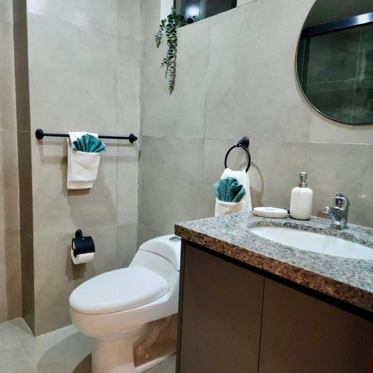 Departamento moderno y acogedor en Equipetrol con vistas increíbles - Superior One-Bedroom Apartment - 10