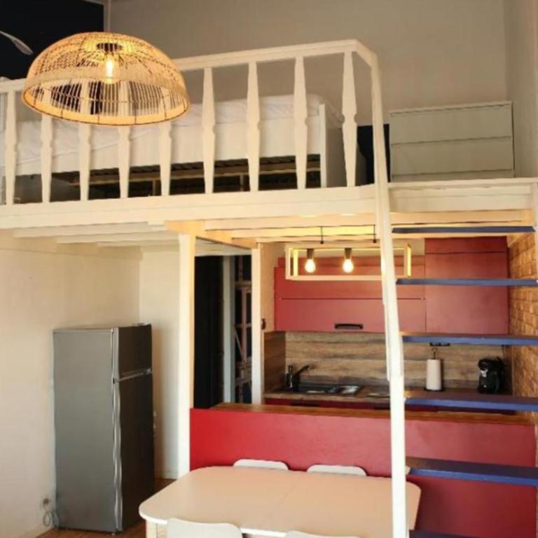 Mezzanine studio with balcony in Les Sables - Appartamento - 10