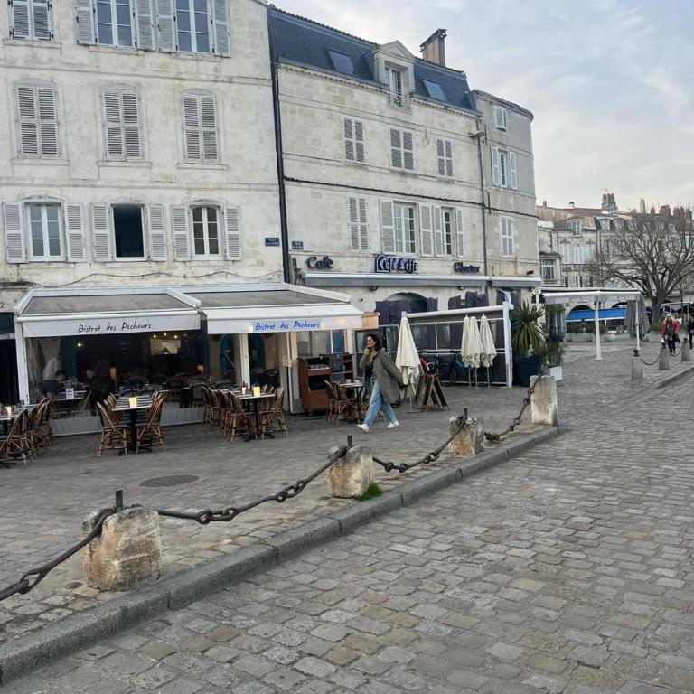 Cocon Design et Terrasse au Calme sur le Vieux Port - Apartment mit 2 Schlafzimmern - 26