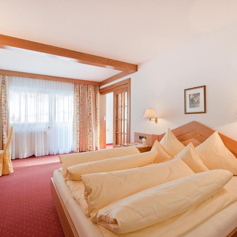 Hotel Jagdhof Bed & Breakfast - Suite mit Balkon - 2