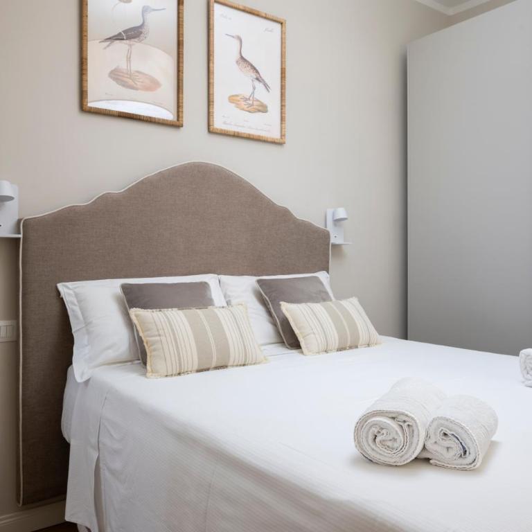 Angelico apt con balcone e ascensore - Two-Bedroom Deluxe Apartment with Balcony - 23