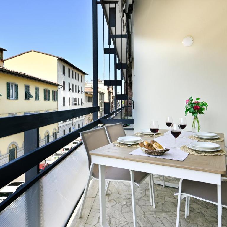 Angelico apt con balcone e ascensore - Two-Bedroom Deluxe Apartment with Balcony - 31
