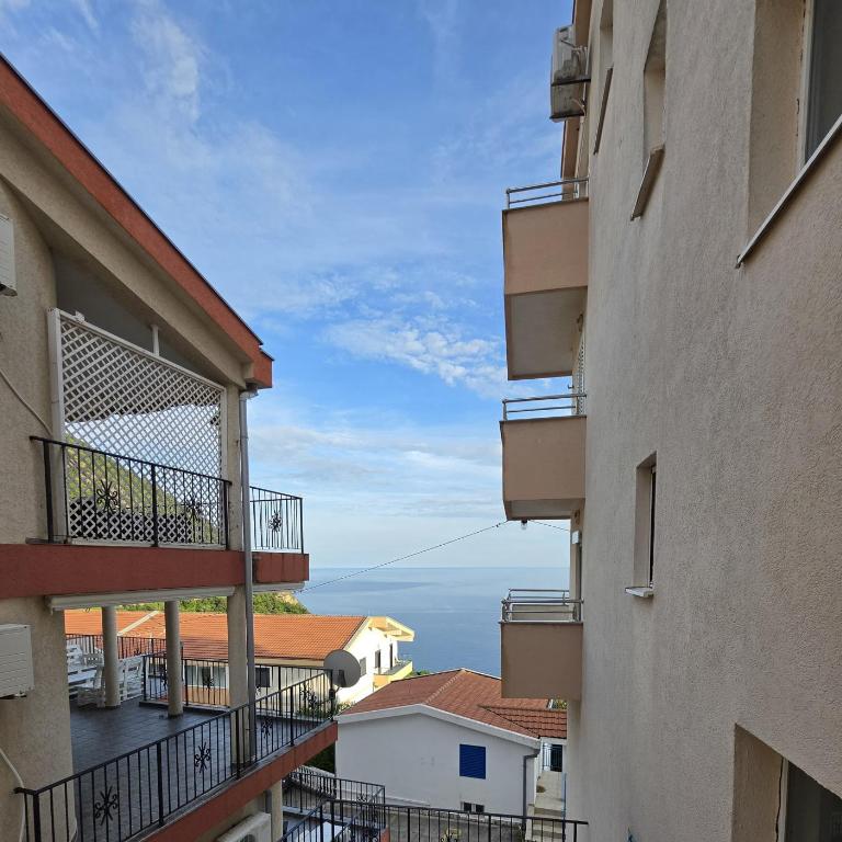 Milly Apartment - One-Bedroom Apartment - 6