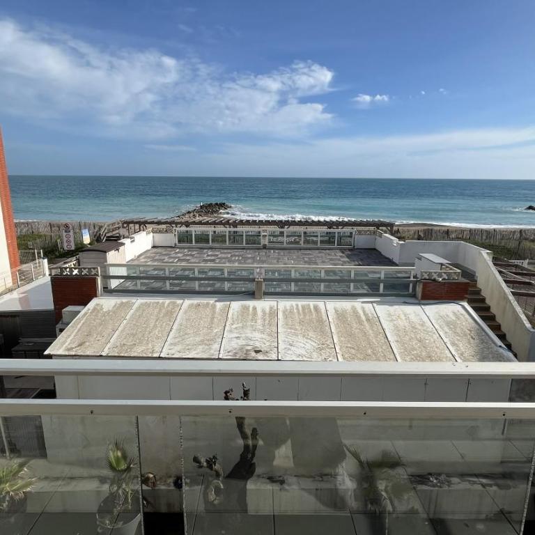 La Tour de la Mer - Vue Mer avec accès Plage direct - 150m2 - Clim - Parking privé - Appartement - 50