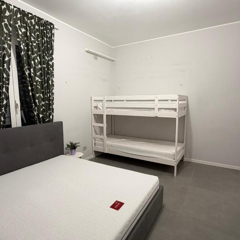 Casa CHLOE - Appartamento con 2 Camere da Letto - 8
