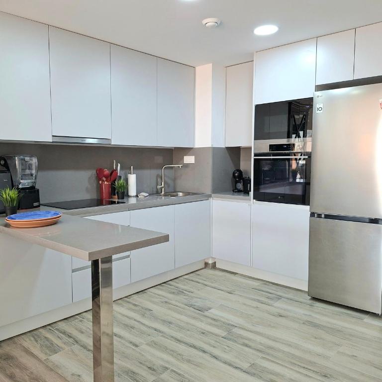 Penthouse-Pool-Jacuzzi-Gym-Sauna- Beach PMT41 - Apartamento con vistas a la ciudad - 8