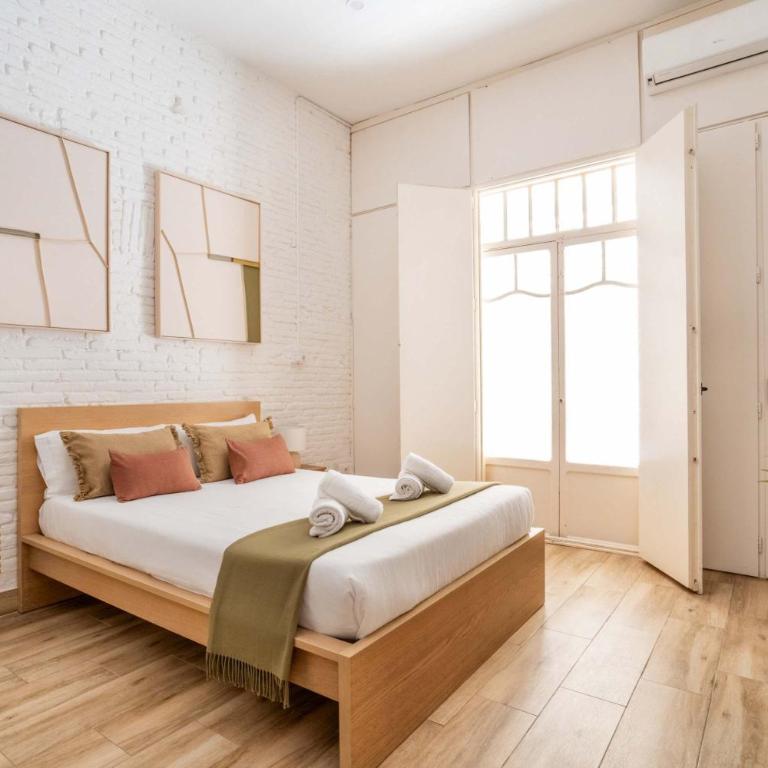 The Collection Barcelona - Huge duplex with private garden next to Las Ramblas - Apartamento - 2