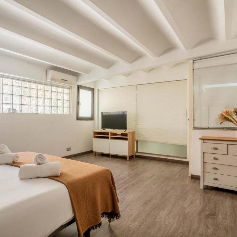 The Collection Barcelona - Huge duplex with private garden next to Las Ramblas - Apartamento - 25