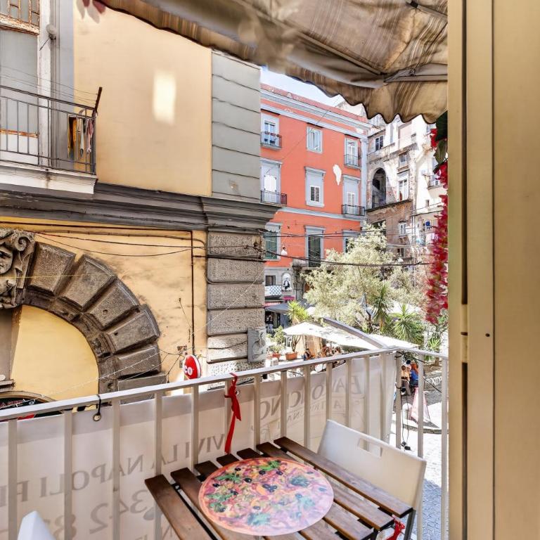 Il balconcino ai Tribunali - Appartamento con 1 Camera da Letto - 59