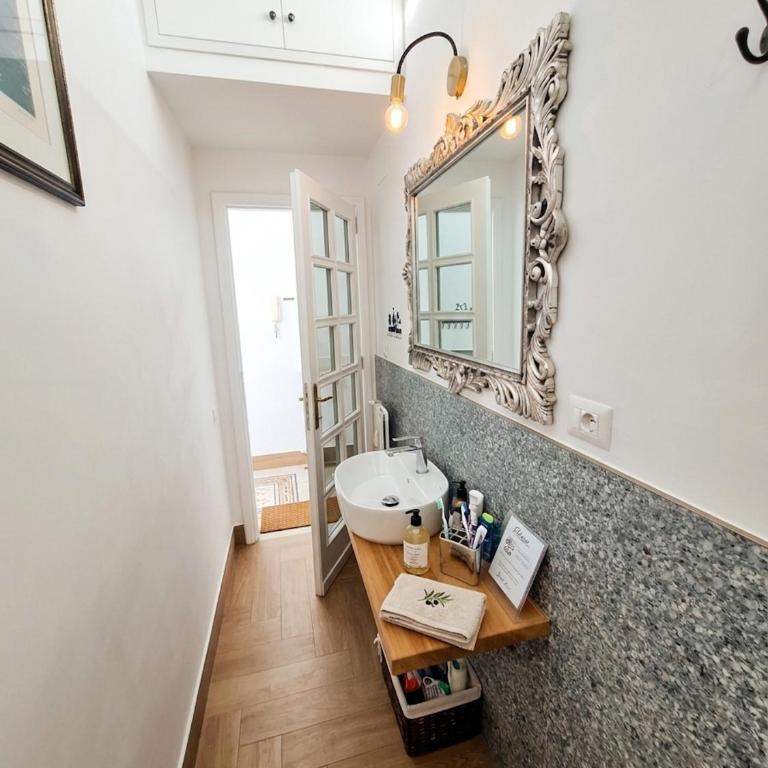 Porta Labicana House -10 minutes from Termini Station - Appartamento con 2 Camere da Letto - 14