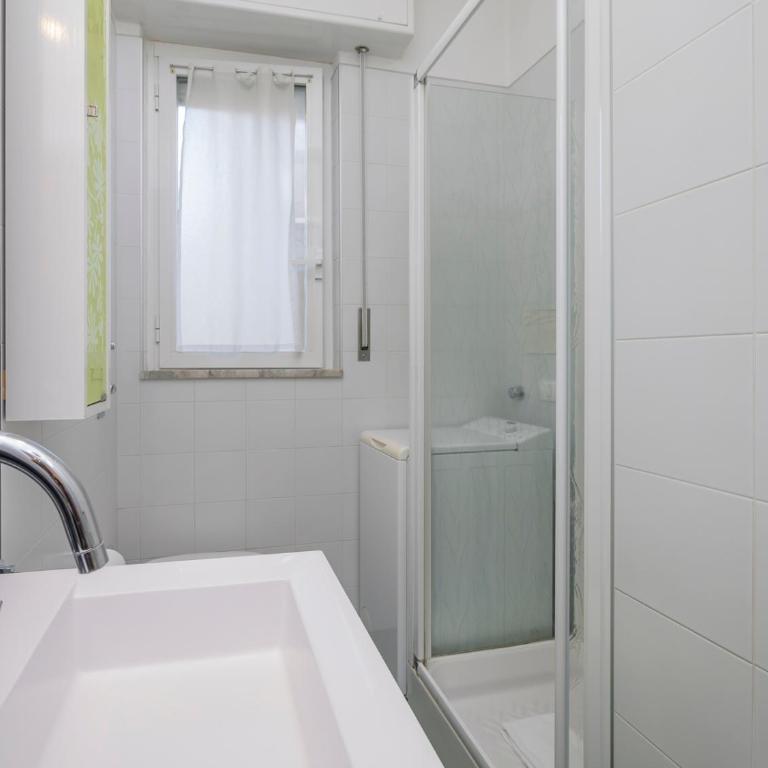 Comfort just a stone's throw from the subway - Monolocale con Balcone - 20