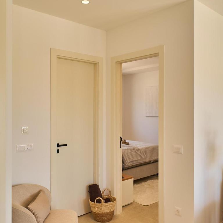 Lustica Centrale - One-Bedroom Apartment - 21