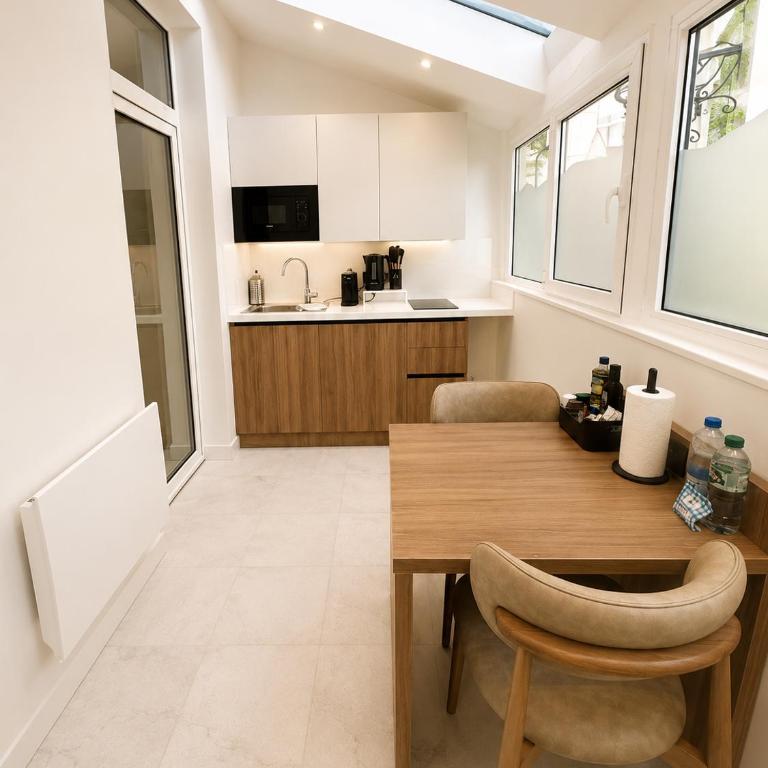 The Originals Residence, Les Sources Callou, Vichy - Chambre Double Deluxe - 9