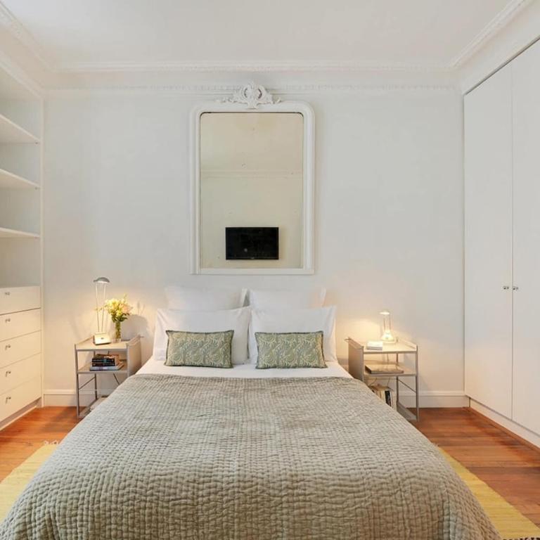 Marais 2B with Balcony - Two-Bedroom Apartment - 16