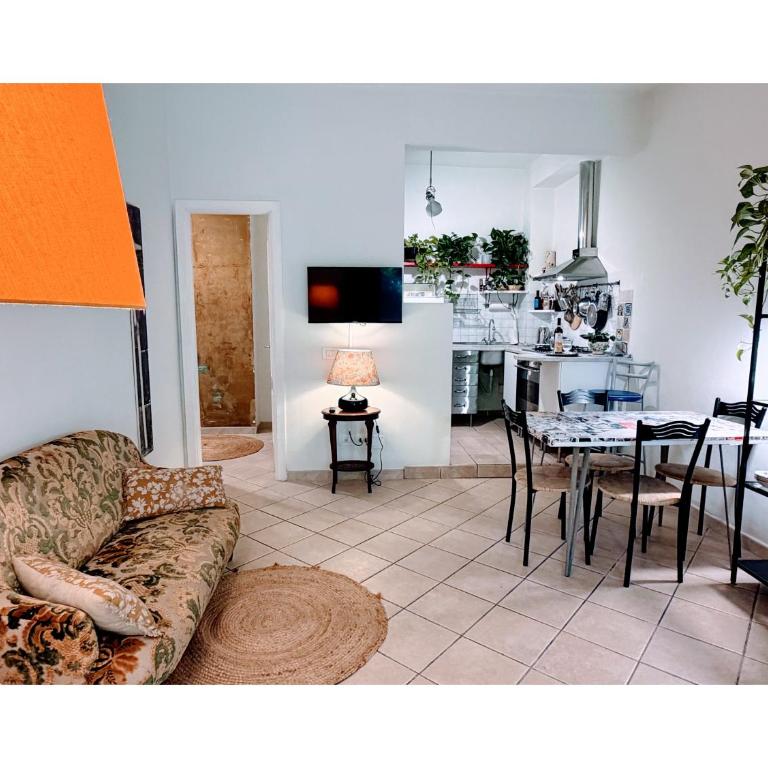 Leda's Home - One-Bedroom House - 47