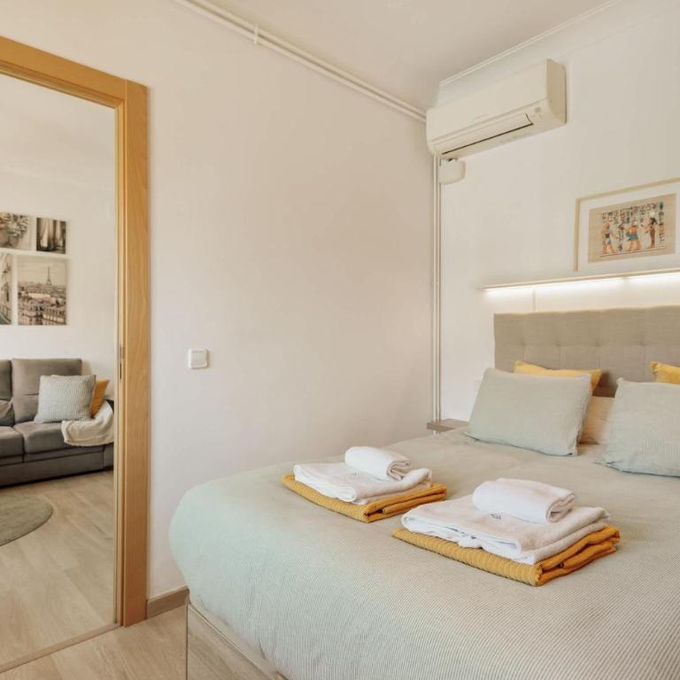 Enjoy Apartments Paz 2 - Bright apartment near Sagrada Familia - Apartamento - 13