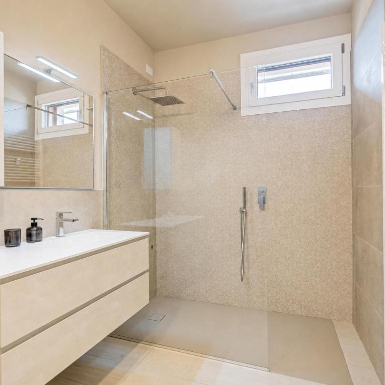 Viktor Salò | 100m from Lake & Center - Happy Rentals - Appartamento con Vista Lago - 27