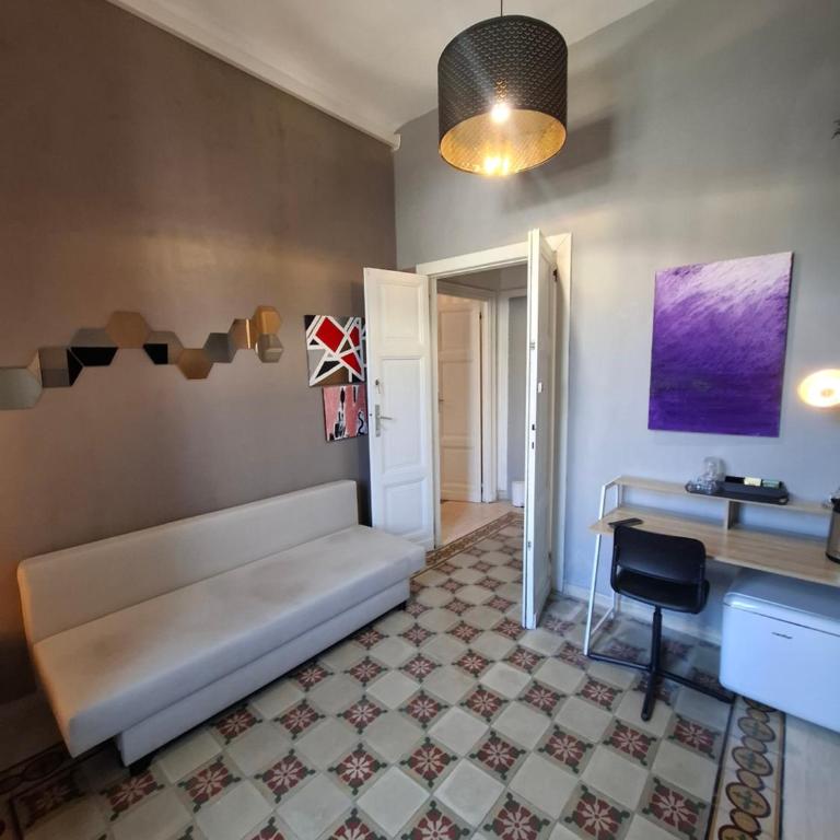 5 Terre Home - Family Room with Balcony - 4