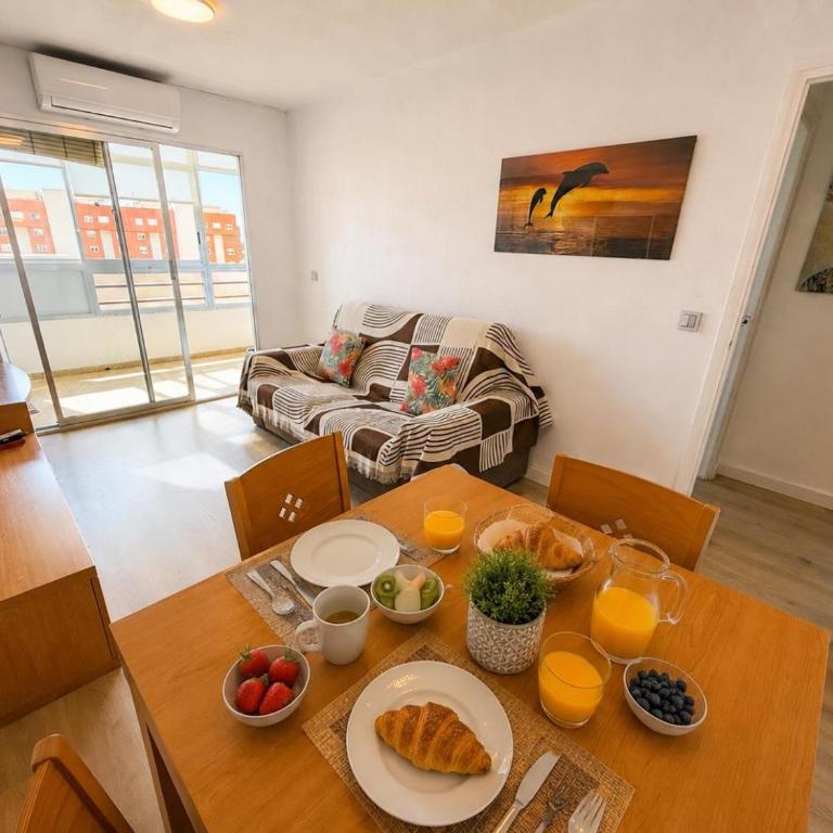Apartment with Pool & Balcony in Alicante by Turihome - Apartamento - 4