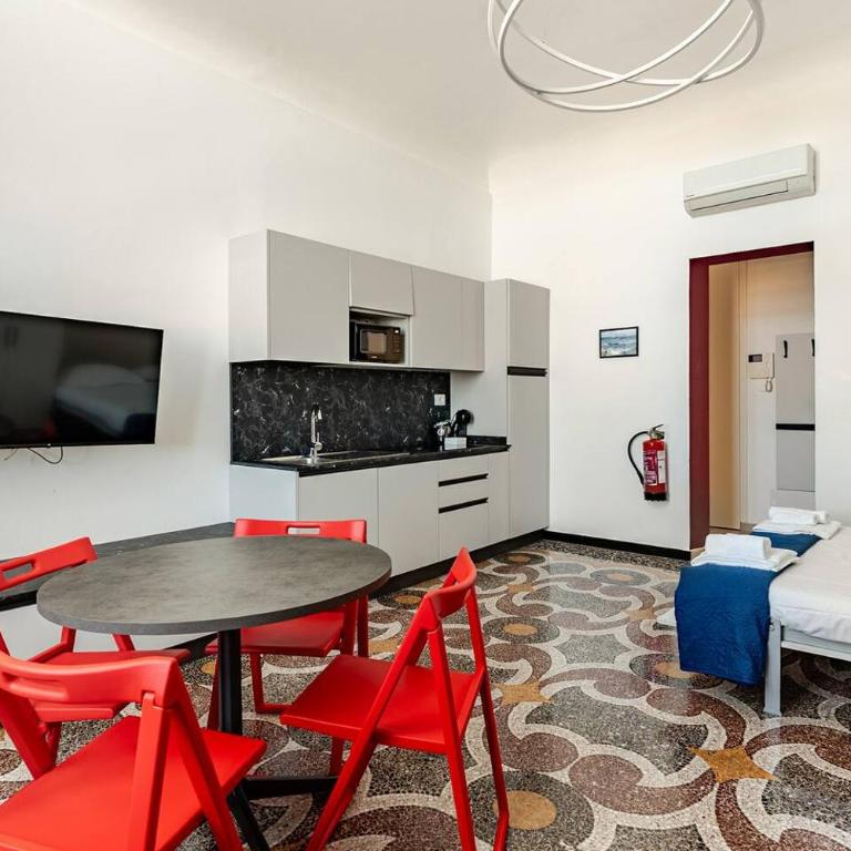ROSA HOMES Urban Living - Porto Antico, Acquario, ascensore, wi-fi veloce - Monolocale Familiare - 19