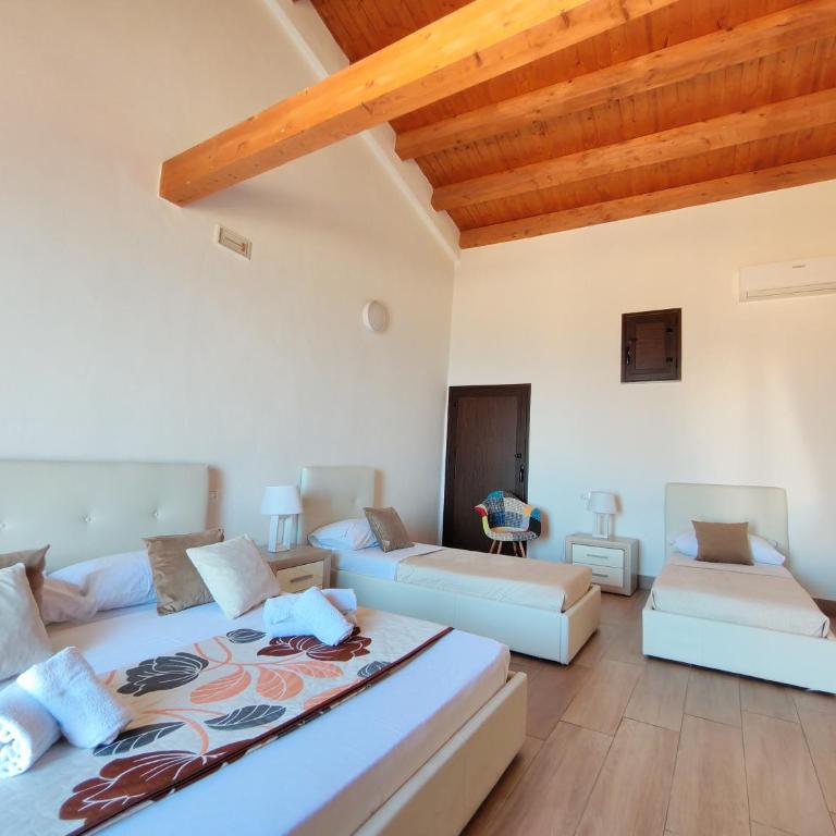 Domina Palace Rooms - Camera Quadrupla con Vista Mare - 13