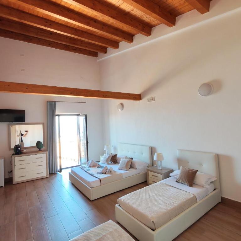 Domina Palace Rooms - Camera Quadrupla con Vista Mare - 14