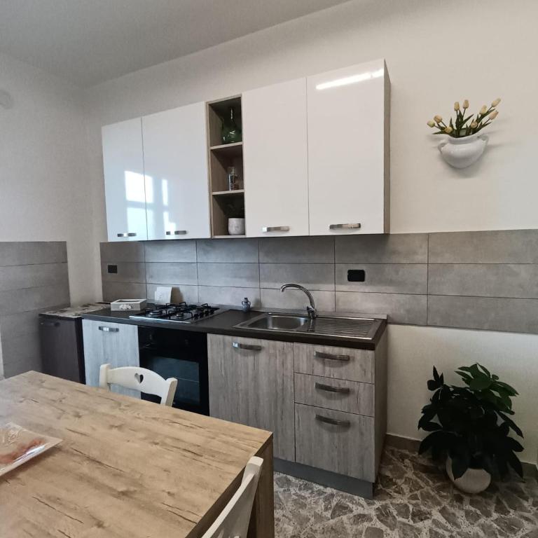 Lucry's house - Appartamento con 3 Camere da Letto - 4