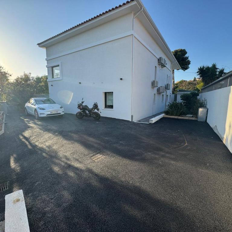 sanary/vue mer/plage/jacuzzi/3 chambres/parking - Deluxe Apartment mit 1 Schlafzimmer und Meerblick - 21