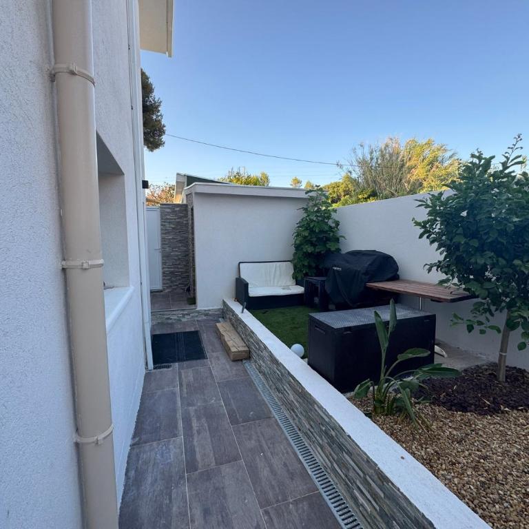 sanary/vue mer/plage/jacuzzi/3 chambres/parking - Deluxe Apartment mit 1 Schlafzimmer und Meerblick - 22
