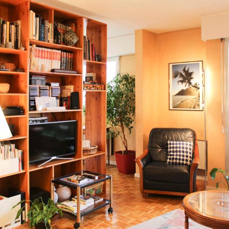 Bright apartment near Nation ideal stay - Apartamento - 13