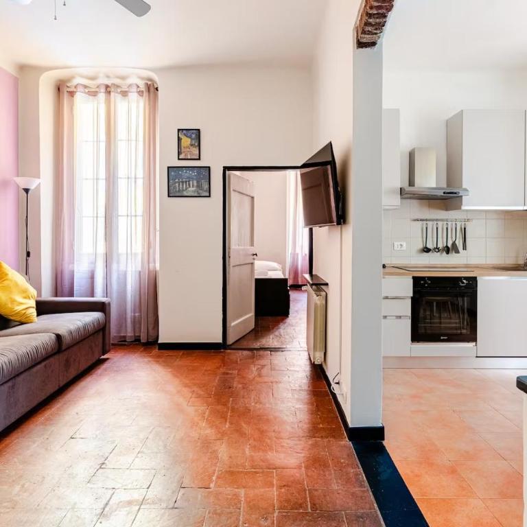 ROSA HOMES The Pink - Quiet, comfortable, closeby city center - One-Bedroom Apartment - 40