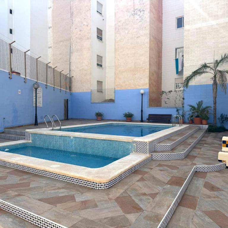 Sunny First Line Apartment by Los Locos Beach - Apartamento de 2 dormitorios - 19