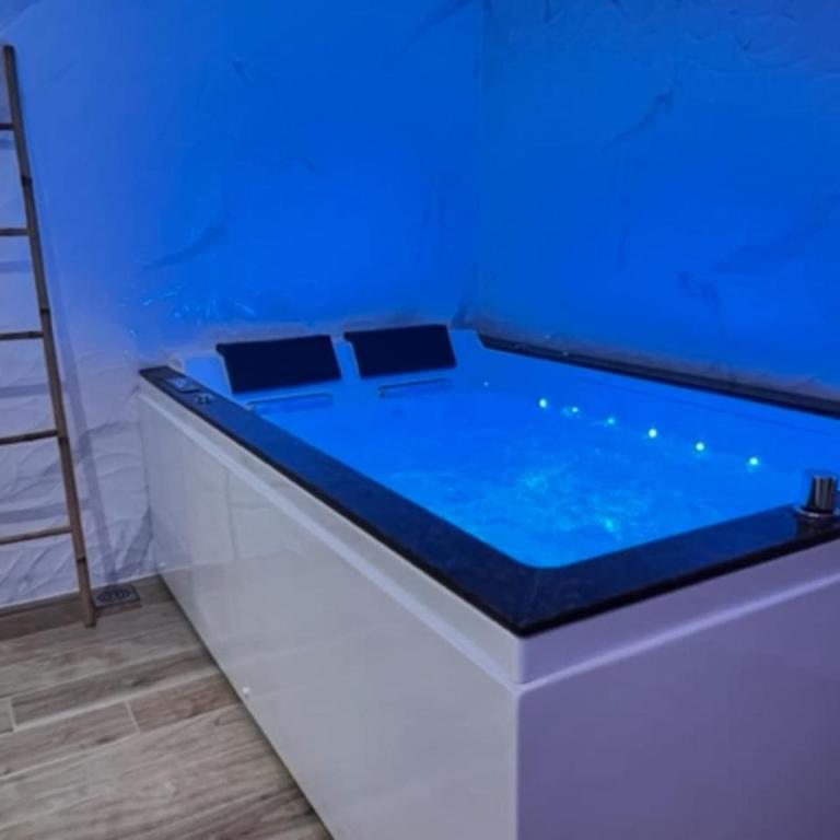 L'Eden Spa - Jacuzzi - Saint-Etienne - Apartamento de 1 dormitorio - 2