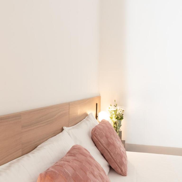 B-home - Two-Bedroom Apartment - 4