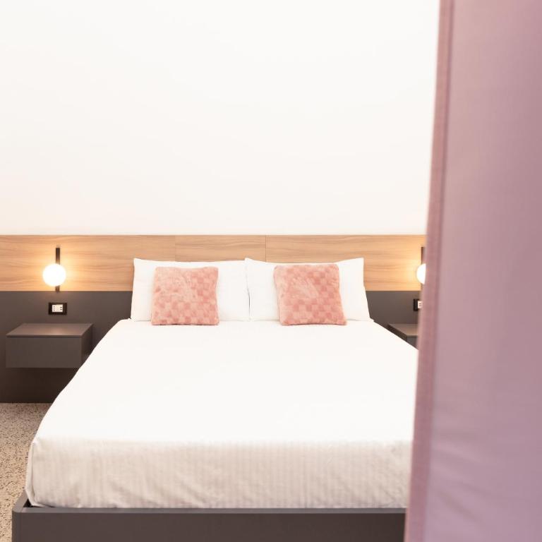 B-home - Two-Bedroom Apartment - 6