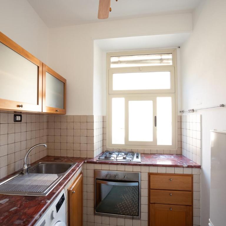 B-home - Two-Bedroom Apartment - 9