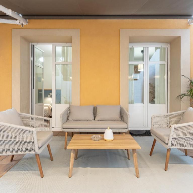 Live Old Town Bilbao - Three-Bedroom Superior Apartment - 33