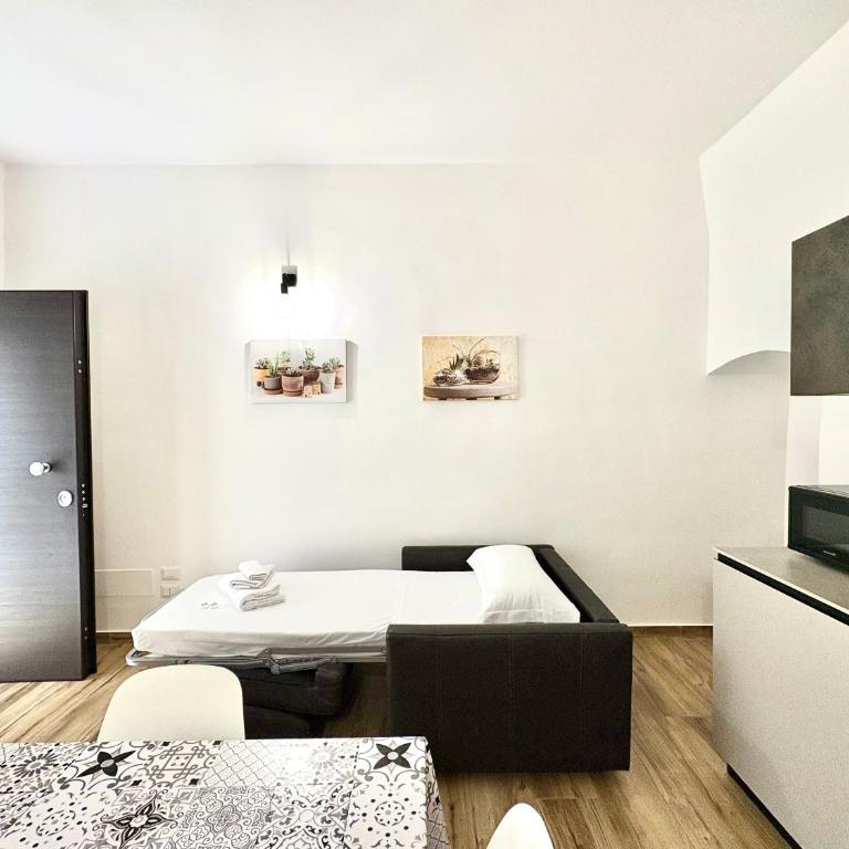 Nicolaus 204 Central Apartments - One-Bedroom Apartment - 5