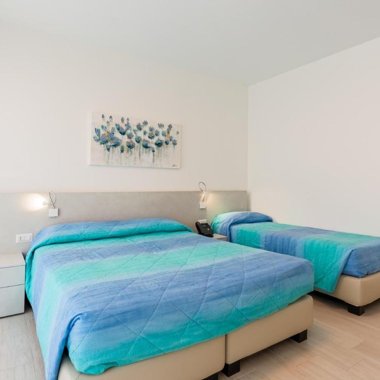 Residenza Turistica Alberghiera Blue Marine - Two-Bedroom Apartment - 7