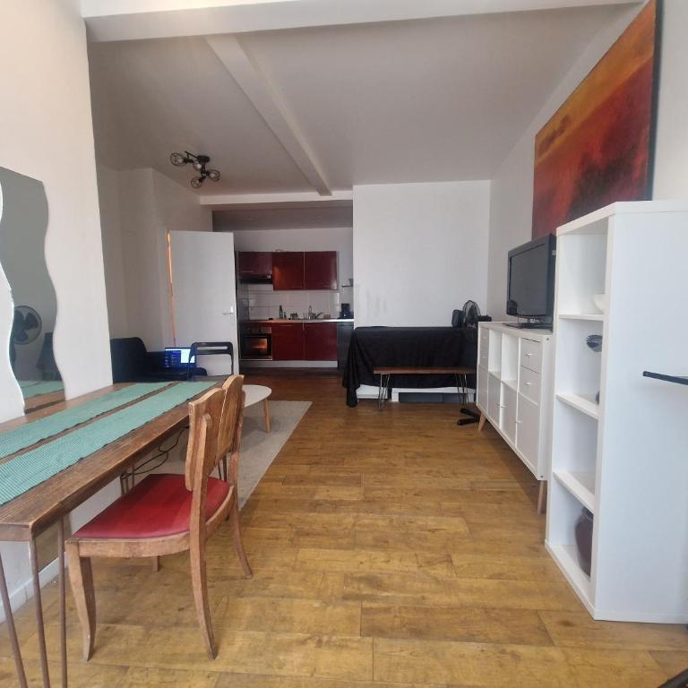 Appartement ou Chambre collocation - Quartier Saint-Genès - Sainte Catherine - Appartement - 1