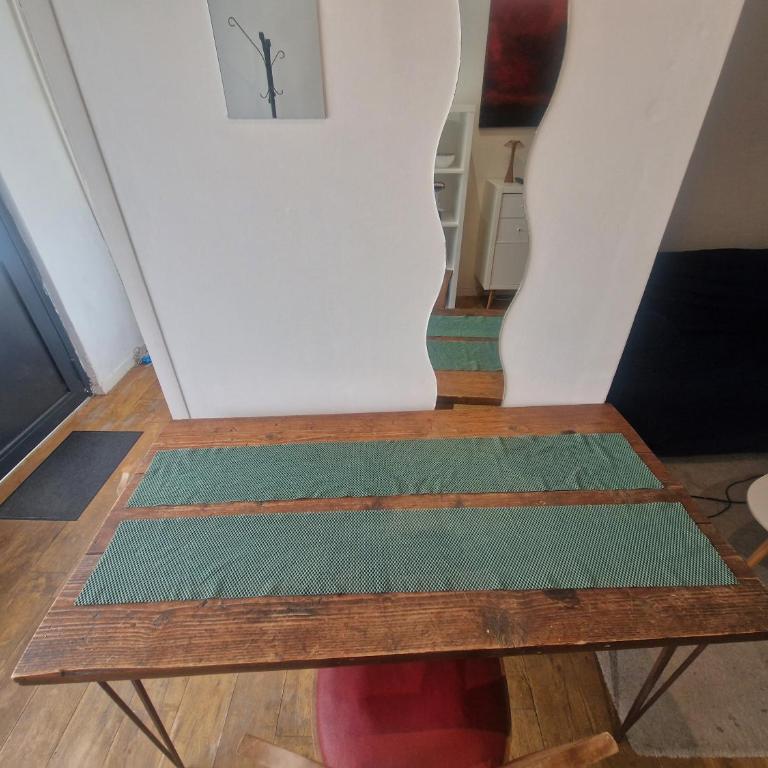 Appartement ou Chambre collocation - Quartier Saint-Genès - Sainte Catherine - Studio avec Canapé-Lit - 4