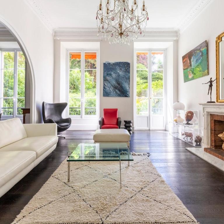 Castel Joli Golden Square - Two-Bedroom Apartment - 1