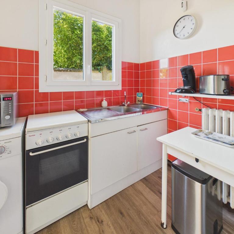 A 150 m de la plage - Maison pour 4, jardin et bbq - Maison de Vacances - 11