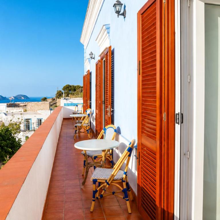 Maridea - Villa Mariella - Three-Bedroom Apartment - 1