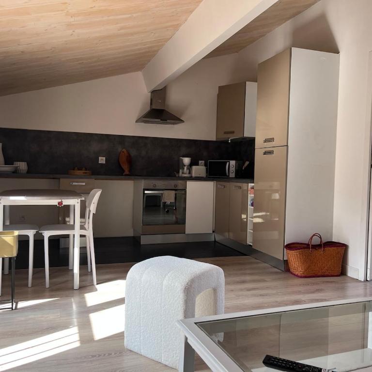 Charmant appartement centre ville La Rochelle - Appartement 1 Chambre - 15