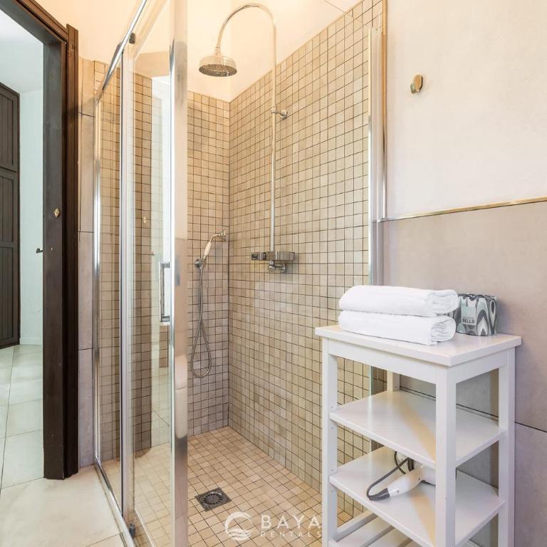 Villa Micaela with Private Pool, 2 Patios & Lush Garden - Villa - 36