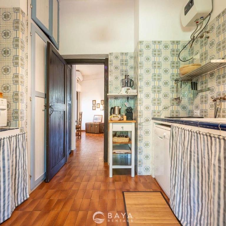 Villa Micaela with Private Pool, 2 Patios & Lush Garden - Villa - 39